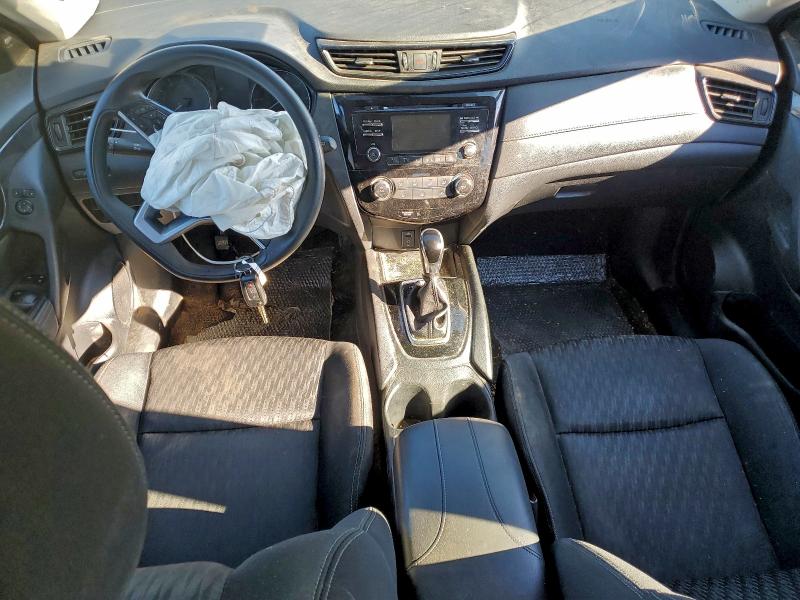 Photo 8 from auction – 2017 NISSAN ROGUE with VIN KNMAT2MT6HP613724