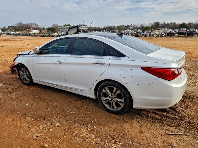 Photo 2 from auction – 2012 HYUNDAI SONATA SE with VIN 5NPEC4AC3CH461147