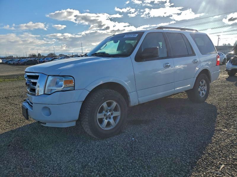 FORD EXPEDITION 2011 with VIN 1FMJU1G53BEF39780 - Photo from auction