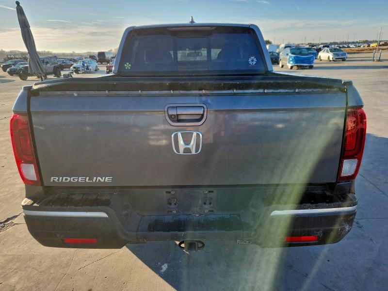 Photo 6 from auction – 2019 HONDA RIDGELINE with VIN 5FPYK2F67KB004109