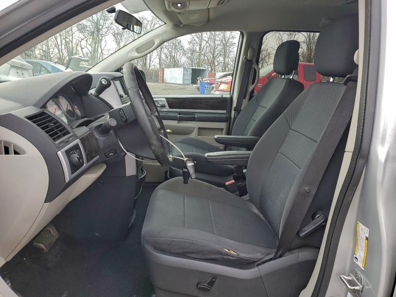 Photo 7 from auction – 2010 DODGE GRAND CARA with VIN 2D4RN6DX3AR343351