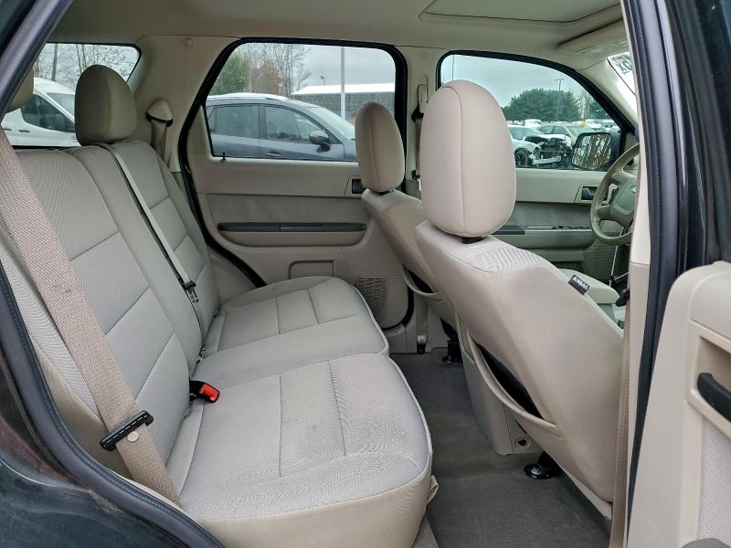 Photo 11 from auction – 2011 FORD ESCAPE XLT with VIN 1FMCU9DG1BKA18412