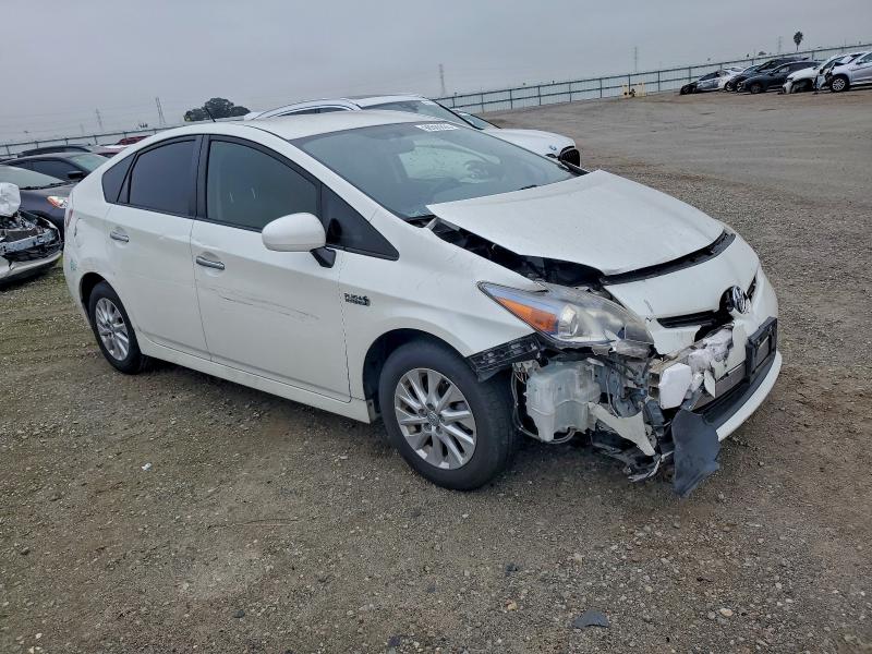 Photo 4 from auction – 2012 TOYOTA PRIUS PLUG with VIN JTDKN3DP9C3021645