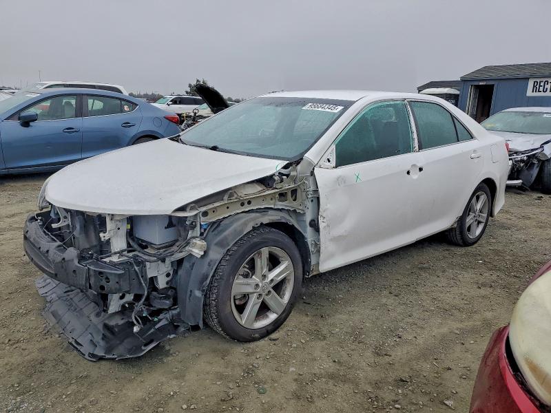TOYOTA CAMRY L 2014 with VIN 4T1BF1FK9EU411057 - Photo from auction