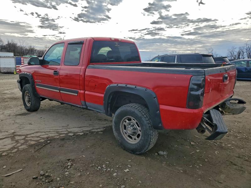 Photo 2 from auction – 2005 CHEVROLET SILVERADO with VIN 1GCHK29U95E148706