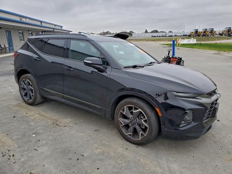 Photo 4 from auction – 2019 CHEVROLET BLAZER RS with VIN 3GNKBJRS3KS689273