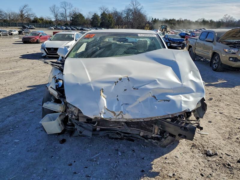 Photo 5 from auction – 2005 TOYOTA AVALON XL with VIN 4T1BK36B45U041224
