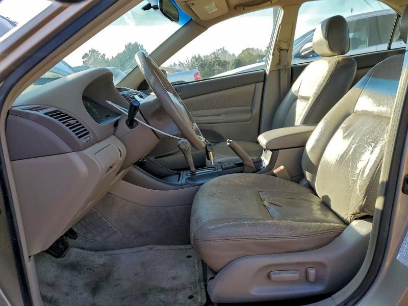 Photo 7 from auction – 2002 TOYOTA CAMRY LE with VIN JTDBE32K720048186