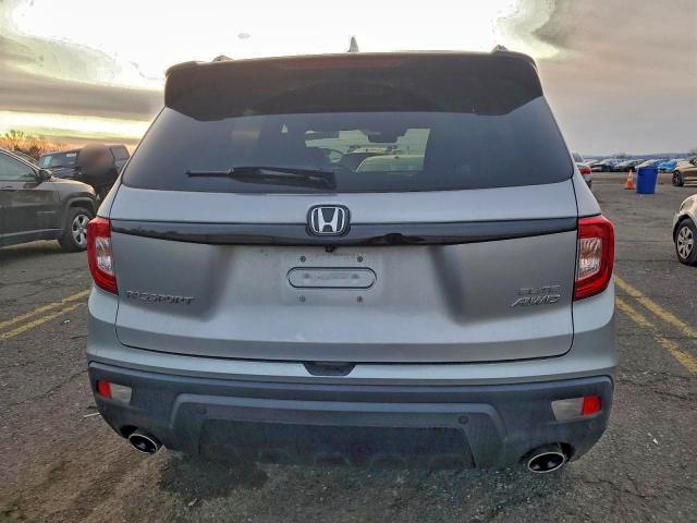 Photo 6 from auction – 2021 HONDA PASSPORT E with VIN 5FNYF8H01MB003310
