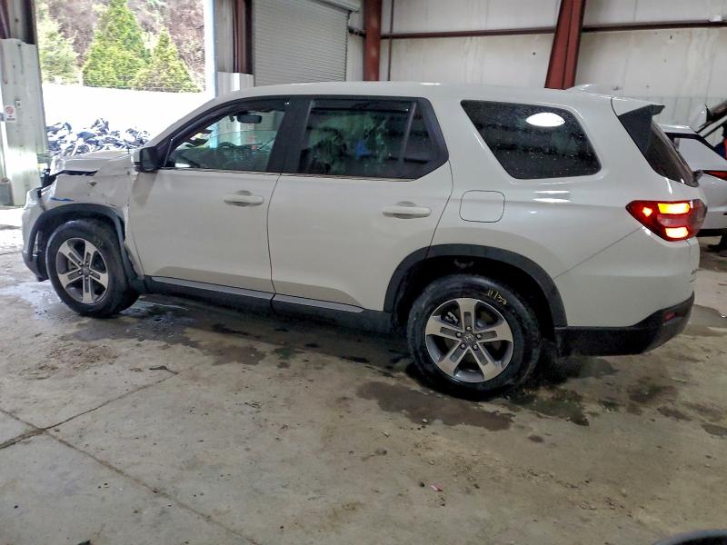 Photo 2 from auction – 2025 HONDA PILOT EXL with VIN 5FNYG1H45SB154980