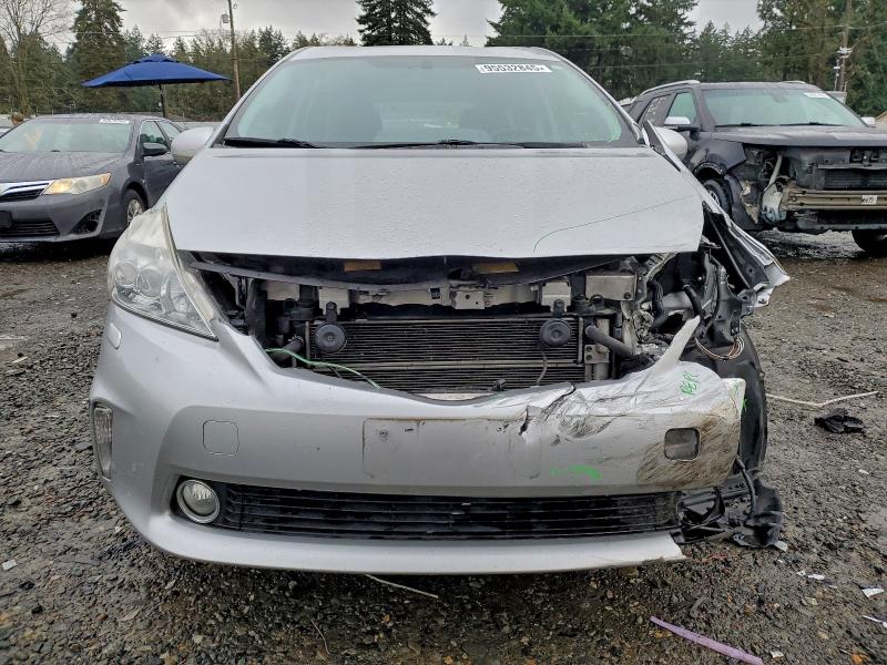 Photo 5 from auction – 2014 TOYOTA PRIUS V with VIN JTDZN3EU4E3333023