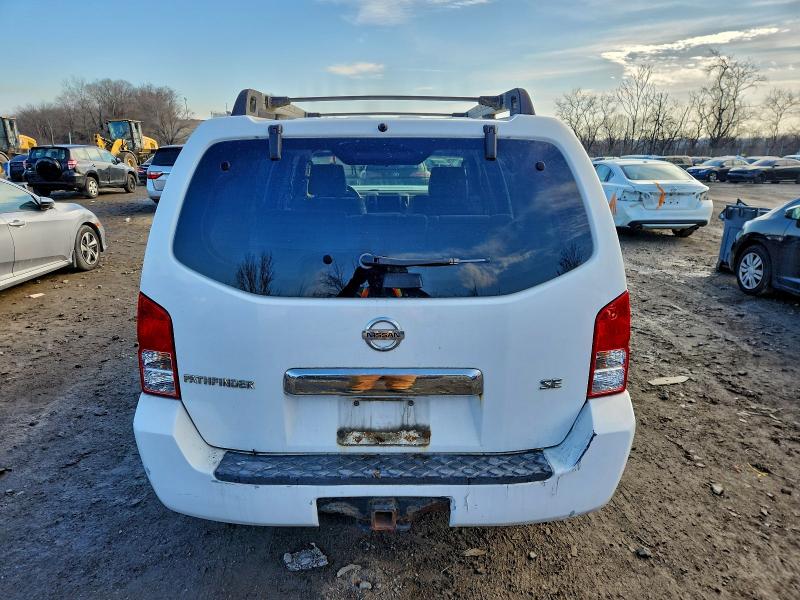Photo 6 from auction – 2005 NISSAN PATHFINDER with VIN 5N1AR18WX5C735160