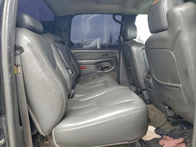 Photo 10 from auction – 2005 CHEVROLET SILVERADO with VIN 1GCHK23285F952593