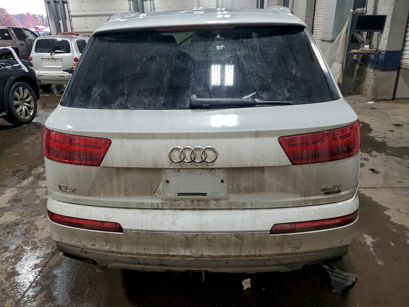 Photo 6 from auction – 2018 AUDI Q7 PRESTIG with VIN WA1VAAF71JD007511