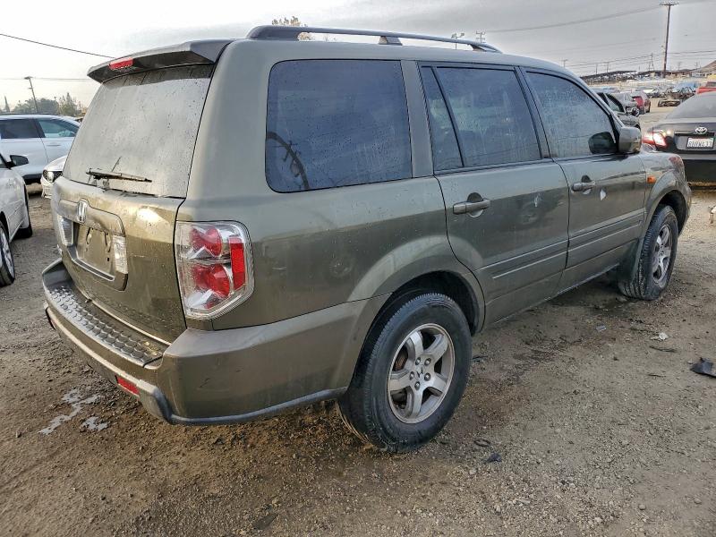 Photo 3 from auction – 2006 HONDA PILOT EX with VIN 5FNYF28416B046581