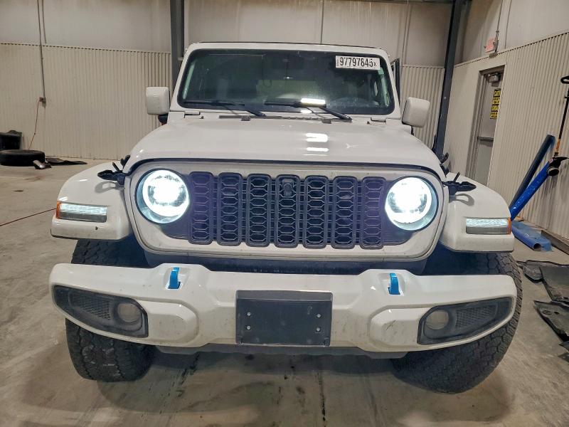 Photo 5 from auction – 2024 JEEP WRANGLER H with VIN 1C4RJXU62RW169653