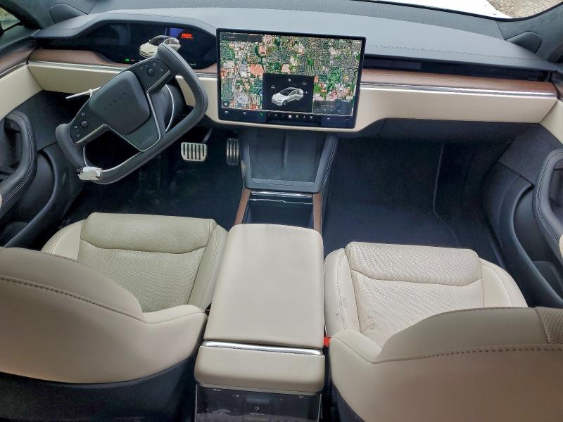 Photo 8 from auction – 2022 TESLA MODEL S with VIN 5YJSA1E53NF461055
