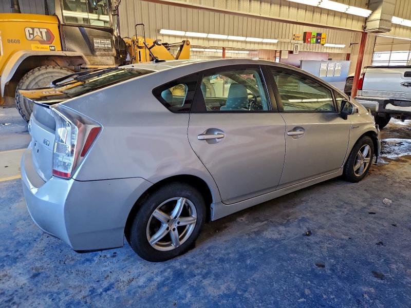 Photo 3 from auction – 2010 TOYOTA PRIUS with VIN JTDKN3DU9A0109566