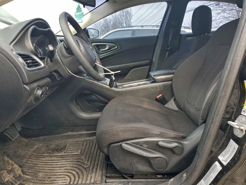 Photo 7 from auction – 2015 CHRYSLER 200 LIMITE with VIN 1C3CCCAB1FN575603