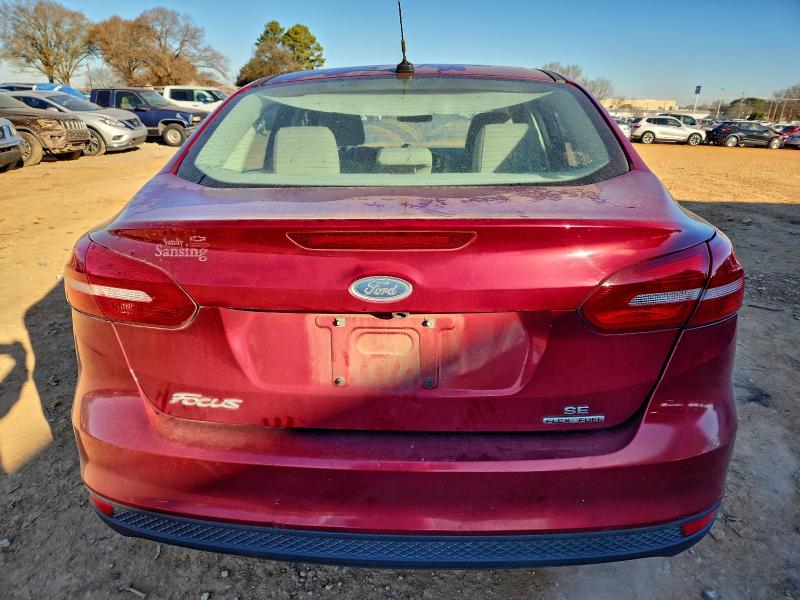 Photo 6 from auction – 2015 FORD FOCUS SE with VIN 1FADP3F28FL214982
