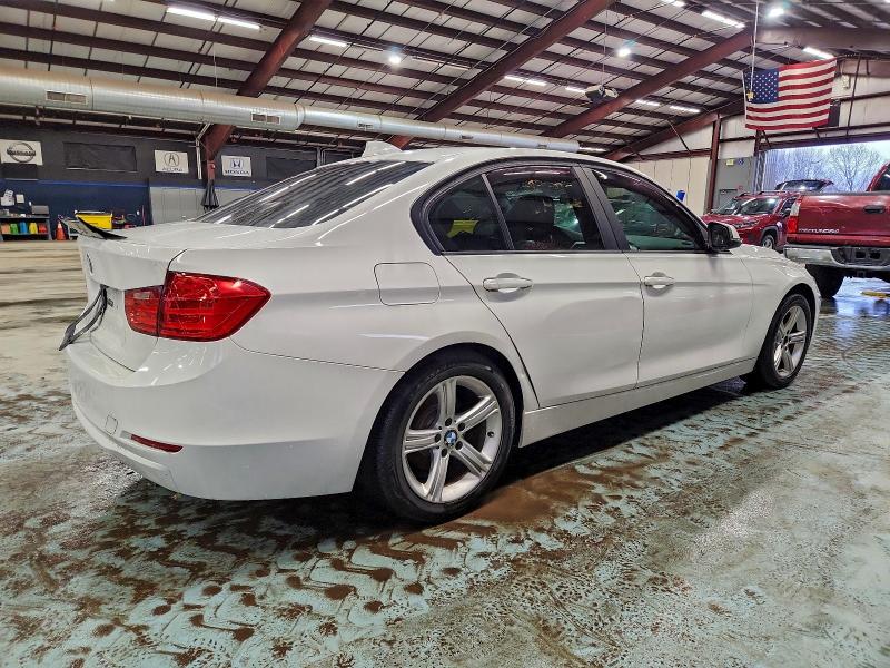 Photo 3 from auction – 2013 BMW 328 XI SUL with VIN WBA3B5C59DF595734
