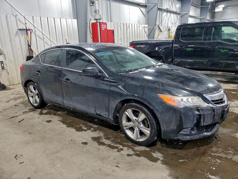 Photo 4 from auction – 2013 ACURA ILX 20 TEC with VIN 19VDE1F71DE003900