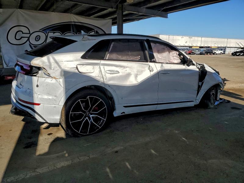 Photo 3 from auction – 2022 AUDI Q8 with VIN WA1EVBF14ND008003