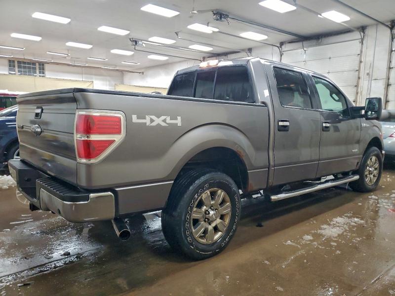 Photo 3 from auction – 2011 FORD F150 SUPER with VIN 1FTFW1ETXBFC04404