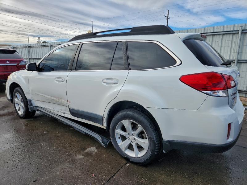 Photo 2 from auction – 2013 SUBARU OUTBACK 2. with VIN 4S4BRBCC1D3317057