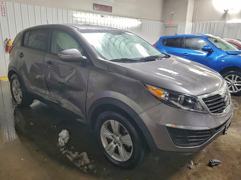 Photo 4 from auction – 2013 KIA SPORTAGE L with VIN KNDPBCA24D7499389