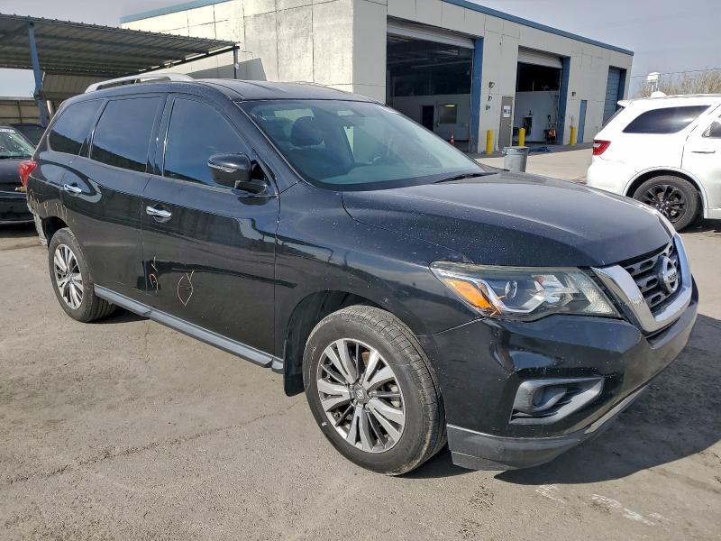 Photo 4 from auction – 2017 NISSAN PATHFINDER with VIN 5N1DR2MNXHC678236