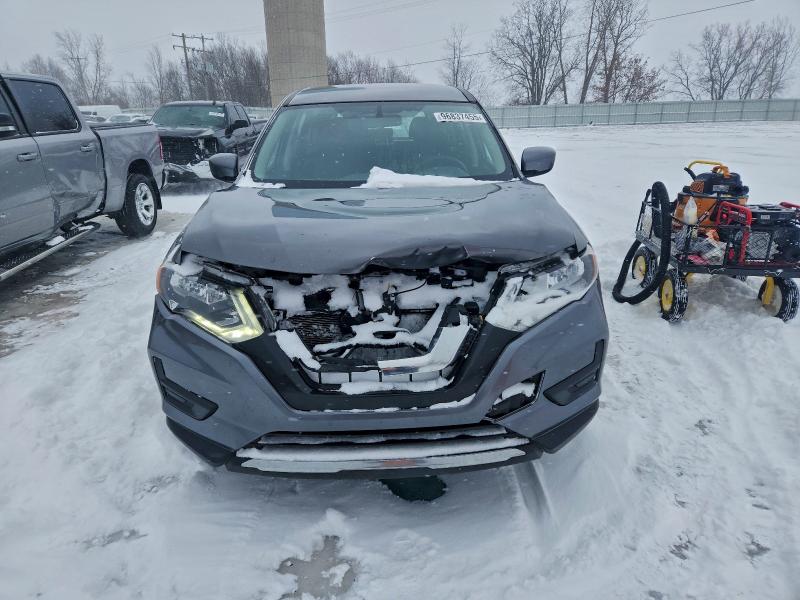 Photo 5 from auction – 2017 NISSAN ROGUE S with VIN JN8AT2MV8HW008163