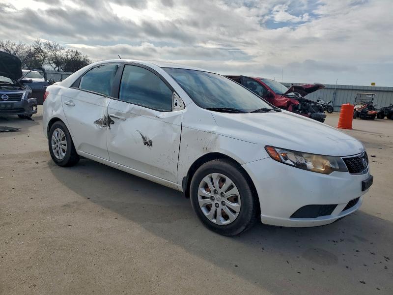 Photo 4 from auction – 2013 KIA FORTE with VIN KNAFU4A29D5695400
