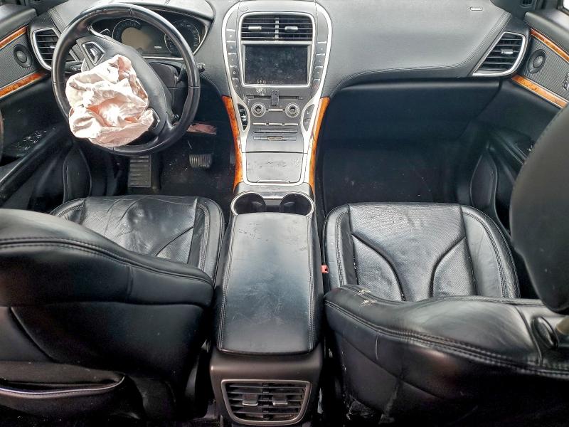 Photo 8 from auction – 2016 LINCOLN MKX RESERV with VIN 2LMTJ8LP3GBL20228