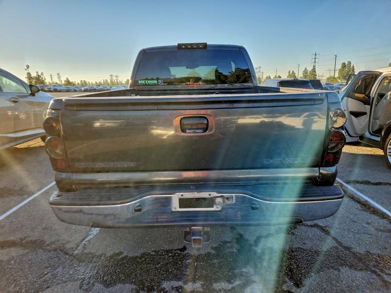 Photo 6 from auction – 2003 CHEVROLET SILVERADO with VIN 2GCEC19V531292741