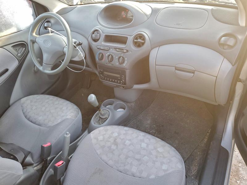 Photo 8 from auction – 2001 TOYOTA ECHO with VIN JTDAT123010123937