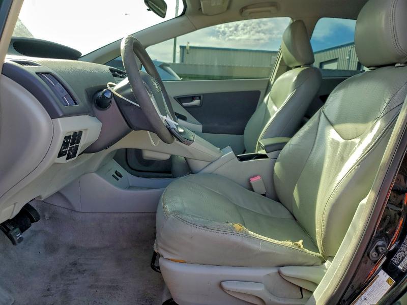 Photo 7 from auction – 2011 TOYOTA PRIUS with VIN JTDKN3DU9B1366593