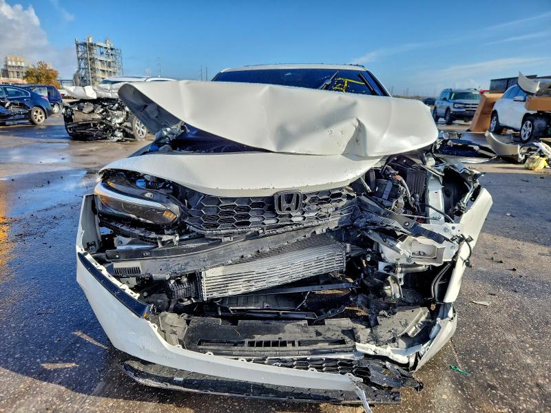 Photo 5 from auction – 2025 HONDA CIVIC SI with VIN 2HGFE1E56SH471494