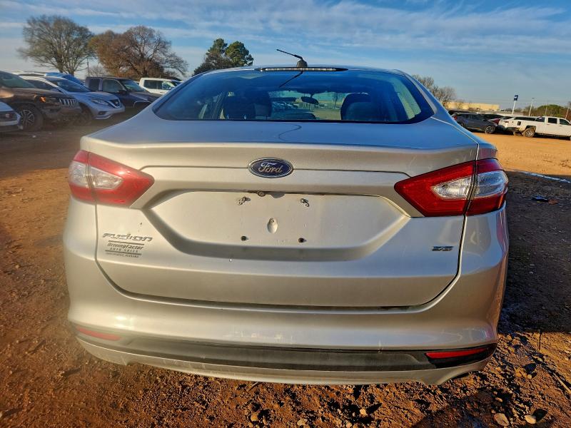 Foto 6 de la subasta – 2016 FORD FUSION SE con VIN 3FA6P0H79GR307092