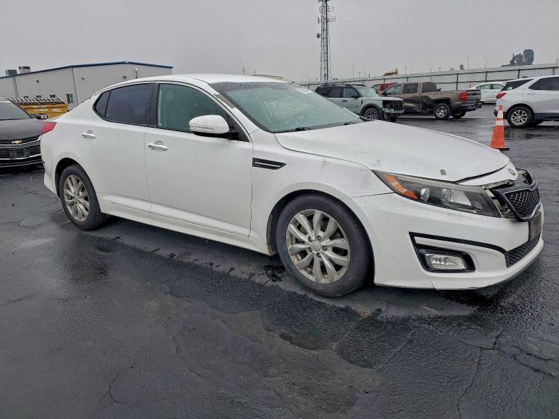 Photo 4 from auction – 2015 KIA OPTIMA with VIN 5XXGN4A71FG413877