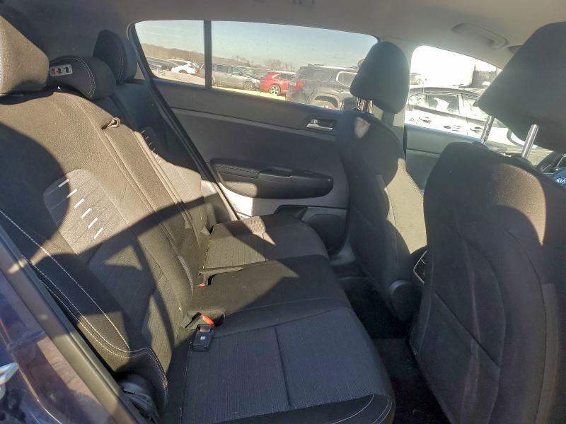 Photo 11 from auction – 2018 KIA SPORTAGE L with VIN KNDPM3AC6J7347032