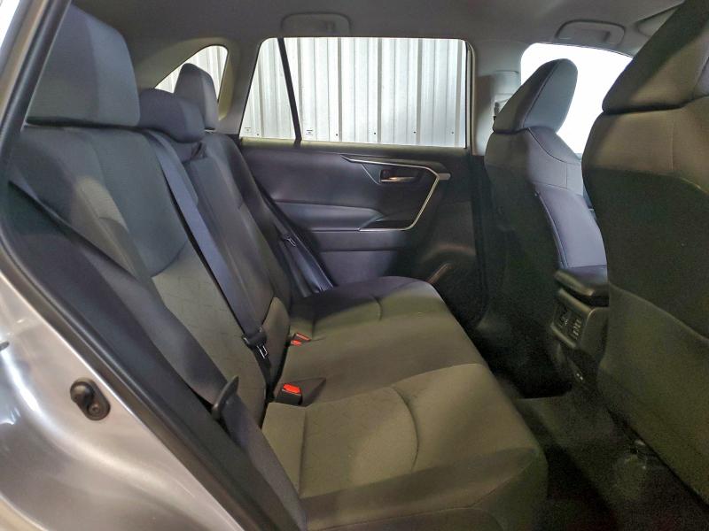 Photo 11 from auction – 2022 TOYOTA RAV4 XLE with VIN 2T3P1RFV5NC292154