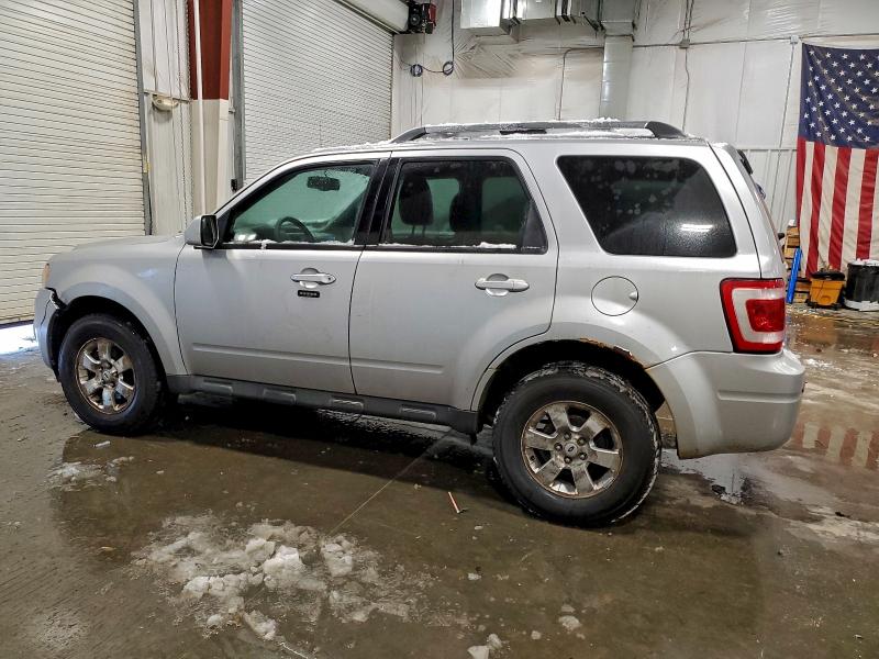 Photo 2 from auction – 2010 FORD ESCAPE with VIN 1FMCU9EG2AKA68944