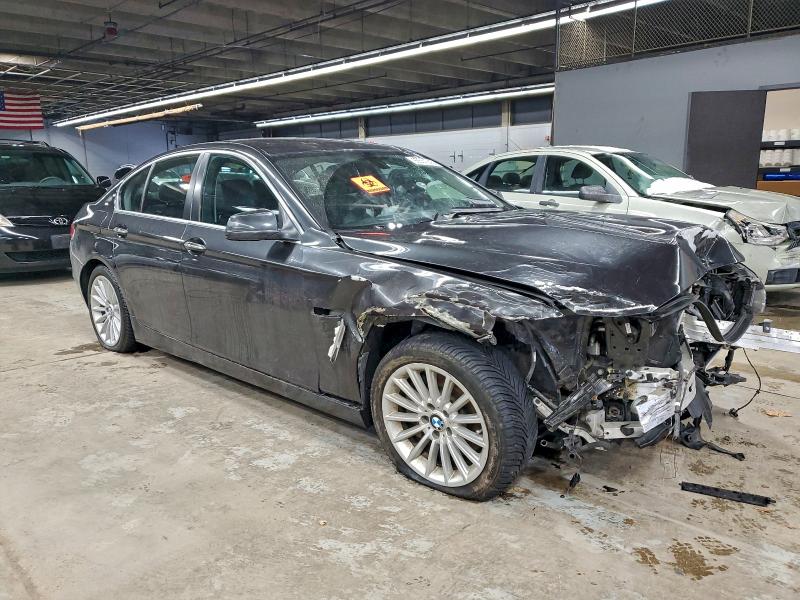 Photo 4 from auction – 2013 BMW 535 XI with VIN WBAFU7C53DDU68475