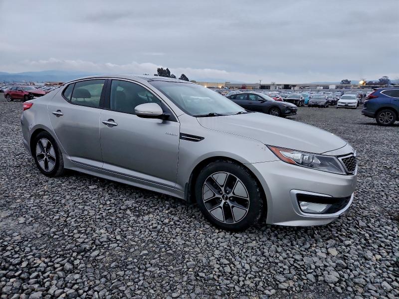 Photo 4 from auction – 2013 KIA OPTIMA HYB with VIN KNAGM4AD4D5053625