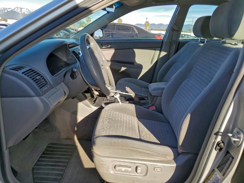 Photo 7 from auction – 2005 TOYOTA CAMRY LE with VIN 4T1BE32K35U417666