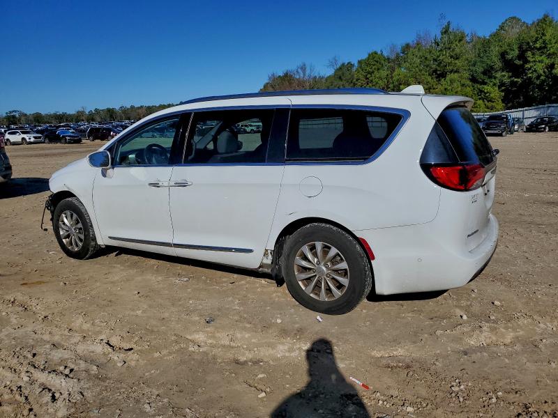 Photo 2 from auction – 2018 CHRYSLER PACIFICA T with VIN 2C4RC1BG0JR132116