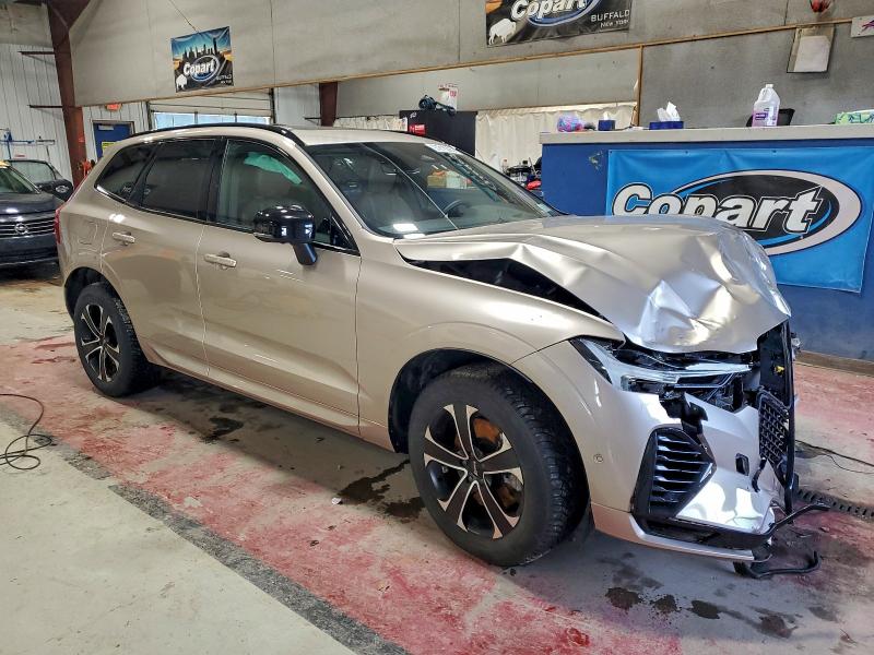 Снимка 4 от търг – 2025 VOLVO XC60 ULTRA с VIN YV4H60RM0S1050169