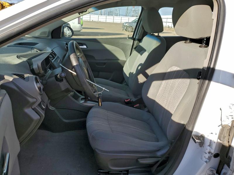 Zdjęcie 7 z aukcji – 2013 CHEVROLET SONIC LT z VIN 1G1JC6SB2D4111248