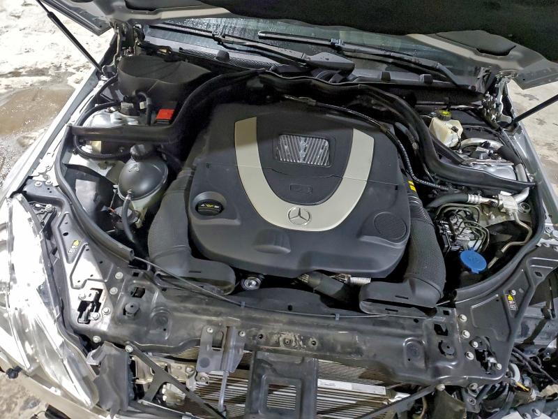 Photo 11 from auction – 2011 MERCEDES-BENZ E 550 with VIN WDDKK7CF3BF047704